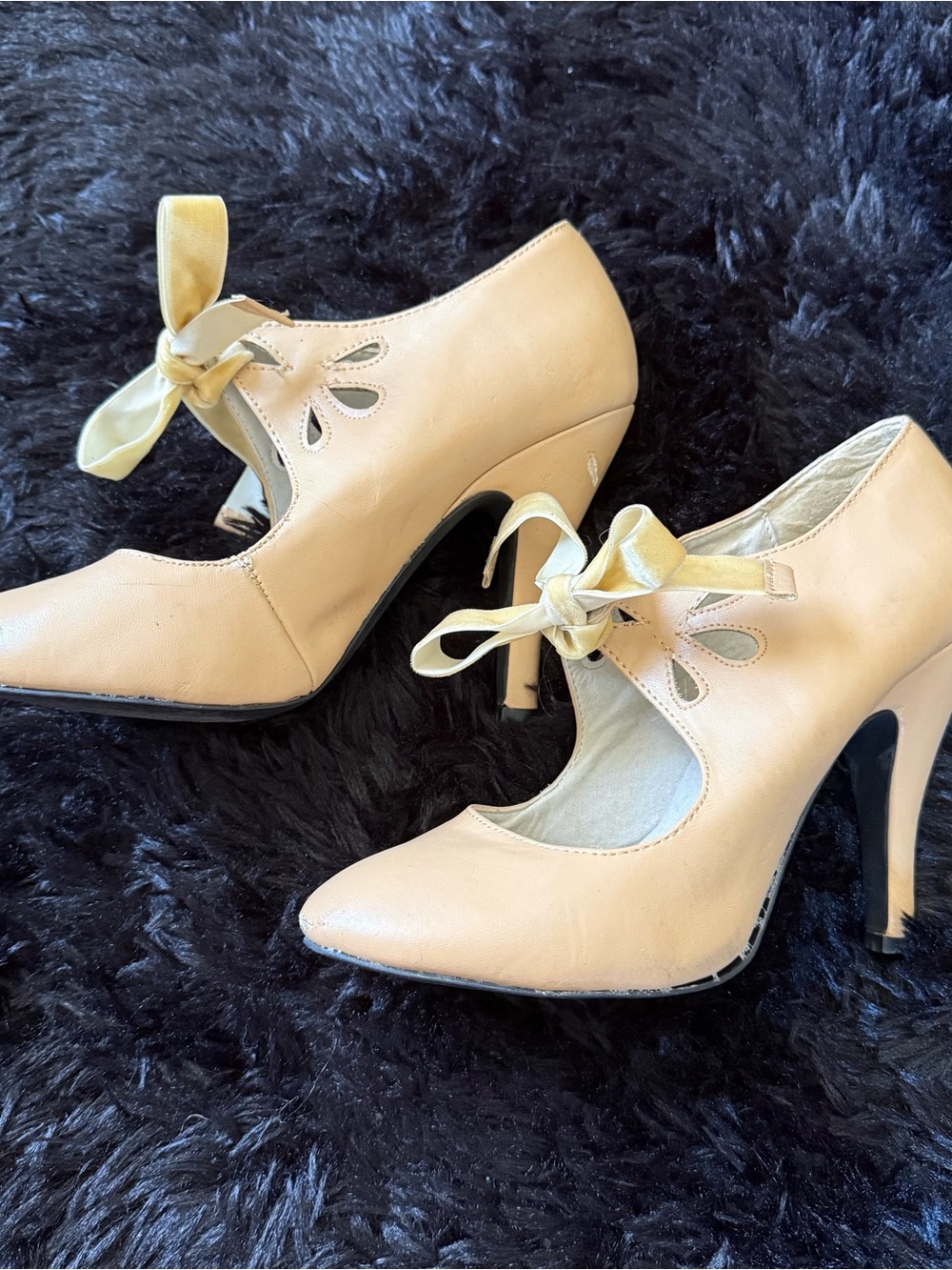 Mojo Moxy Cream Ribbon-Tie Vintage Inspired Heels